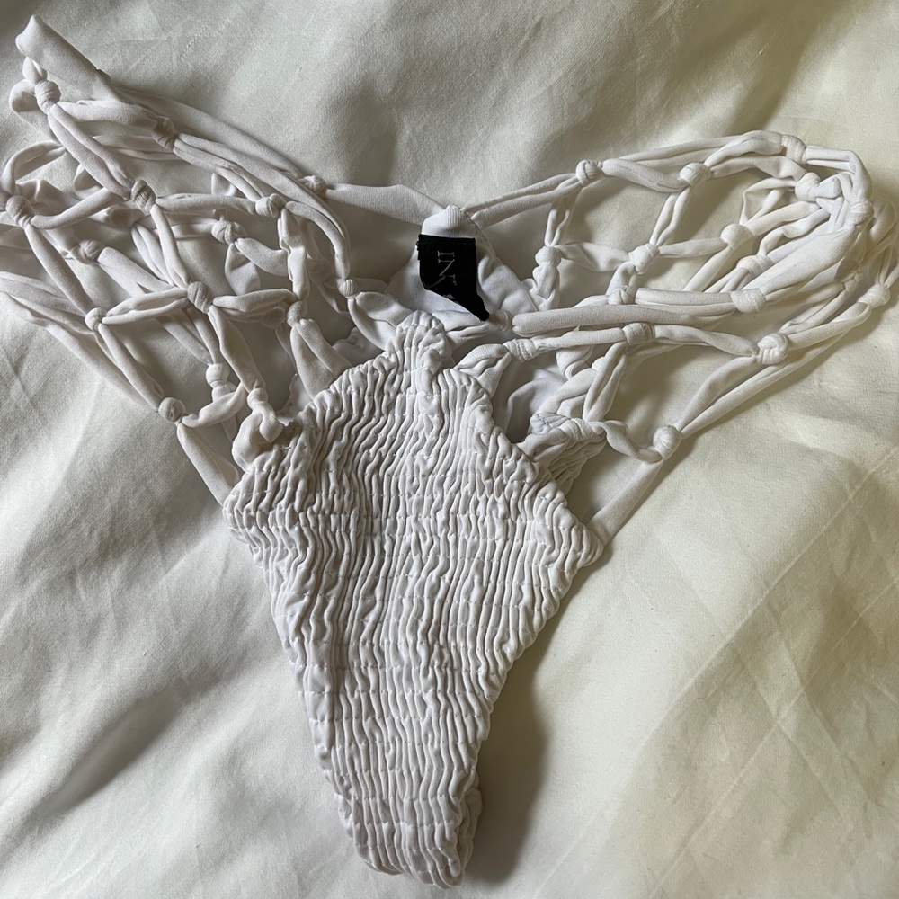 White scrunchy bikini bottom